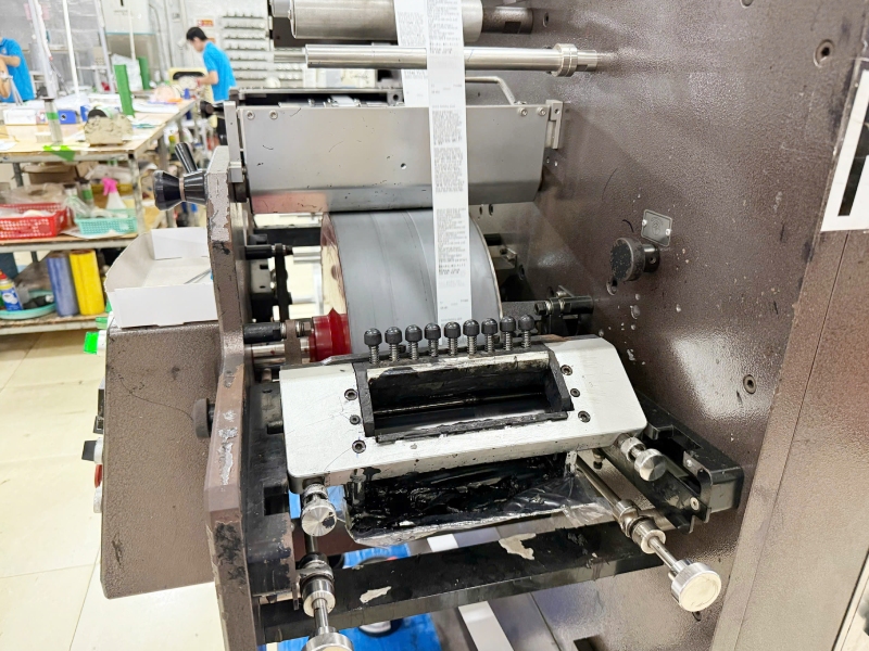 CÔNG TY CỔ PHẦN SẢN XUẤT PHỤ LIỆU KIM LONG